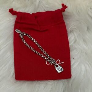 UNO de 50 Silver link chain bracelet on Red Pouch
